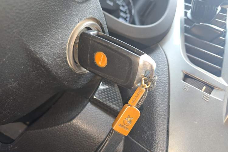 Used Subaru Outback 2013 2.5i Sport Navigation Edition Vehicle Key