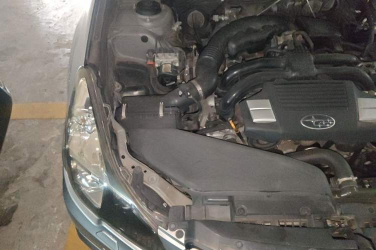 Used Subaru Outback 2013 2.5i Sport Edition Engine Bay Right