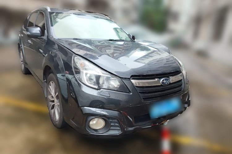 Used Subaru Outback 2013 2.5i Sport Edition Front Right 45 Deg