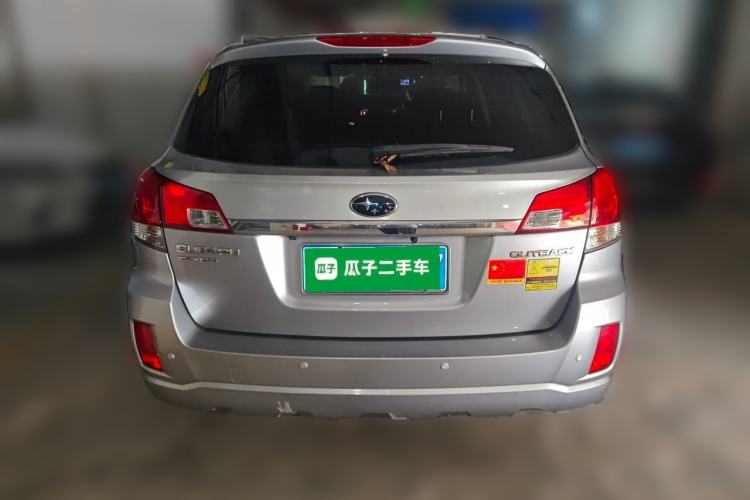 Used Subaru Outback 2013 2.5i Sport Edition Rear