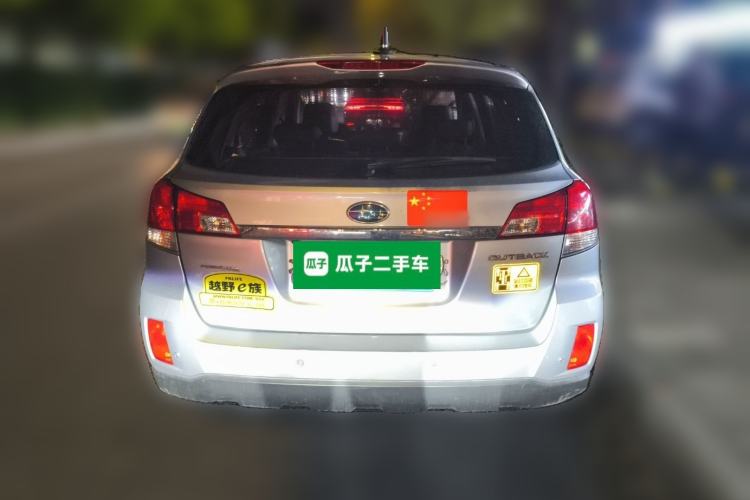 Used Subaru Outback 2013 2.5i Luxury Edition Rear