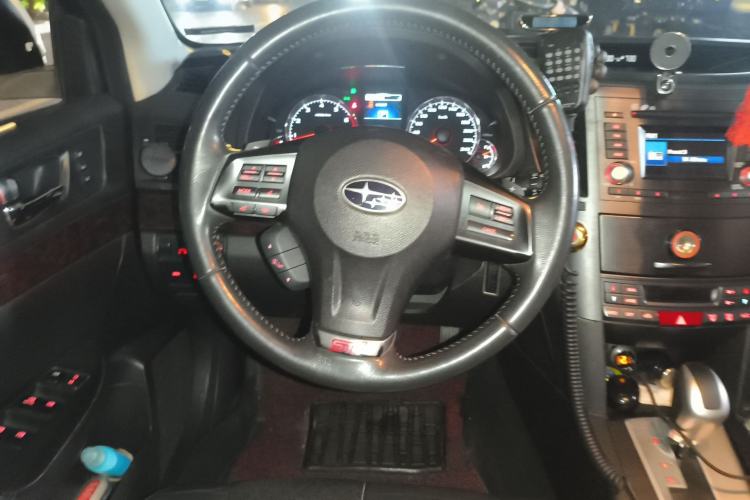Used Subaru Outback 2013 2.5i Luxury Edition Steering Wheel