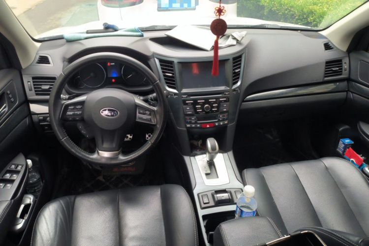Used Subaru Outback 2013 2.5i Sport Edition Center Console