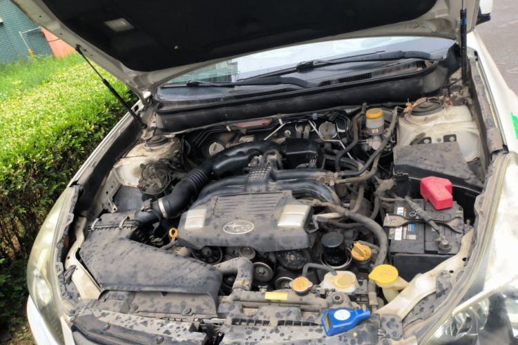Used Subaru Outback 2013 2.5i Sport Edition Engine Bay