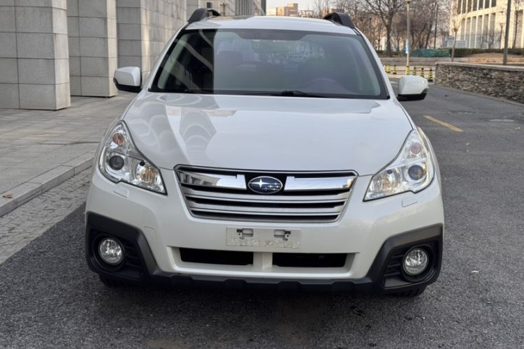 Used Subaru Outback 2013 2.5i Luxury Edition Exterior 1