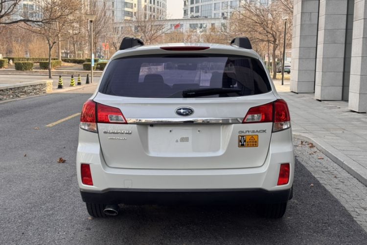 Used Subaru Outback 2013 2.5i Luxury Edition Exterior 6