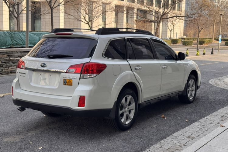 Used Subaru Outback 2013 2.5i Luxury Edition Exterior 7