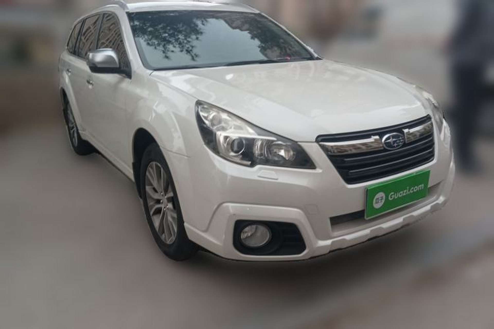 Used Subaru Outback 2013 2.5i Sport Edition Front Right 45 Deg