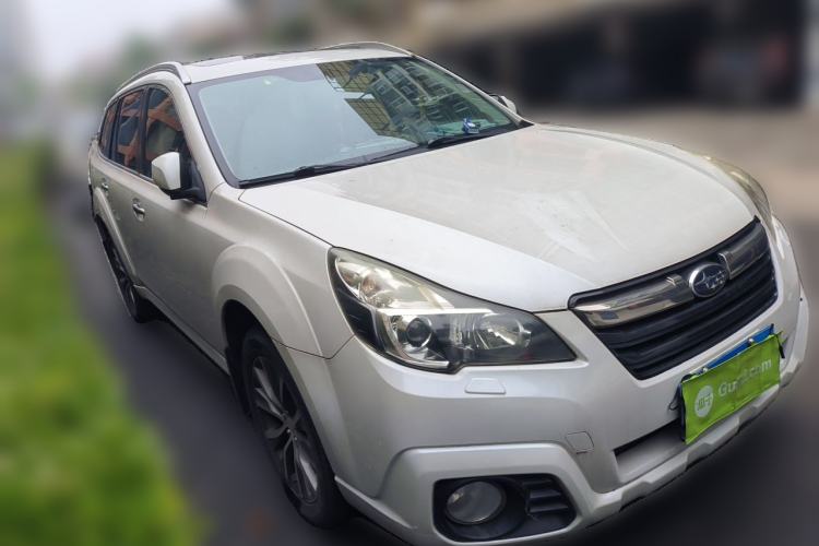 Used Subaru Outback 2013 2.5i Sport Edition Front Right 45 Deg
