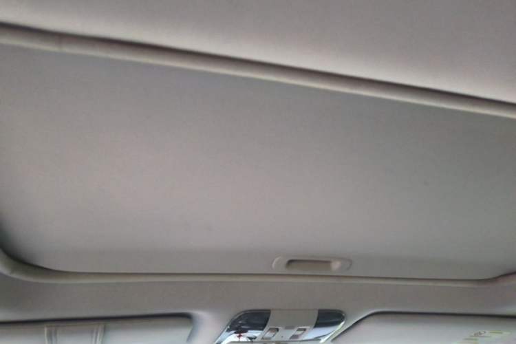 Used Subaru Outback 2013 2.5i Sport Edition Headliner