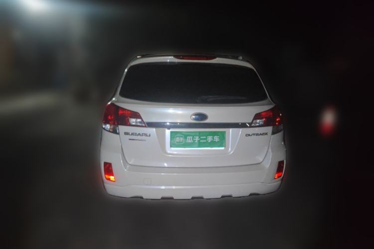 Used Subaru Outback 2013 2.5i Sport Edition Rear