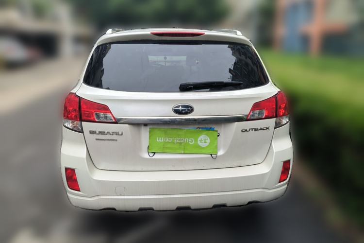 Used Subaru Outback 2013 2.5i Sport Edition Rear