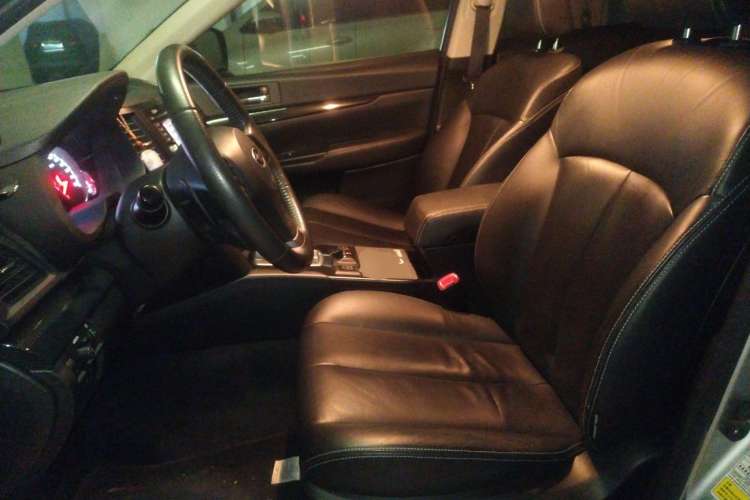 Used Subaru Outback 2013 2.5i Sport Edition Left Front Seat