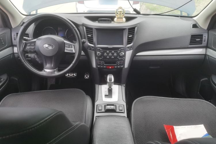 Used Subaru Outback 2014 2.5i Yashang Sport Edition Center Console