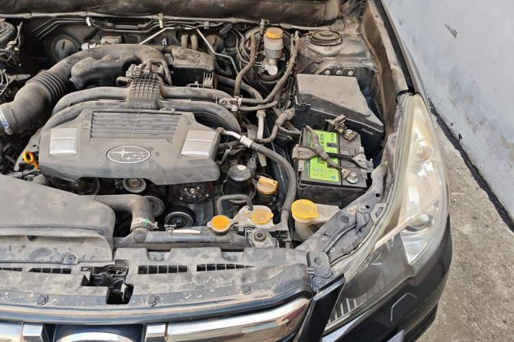 Used Subaru Outback 2014 2.5i Yashang Sport Edition Engine Bay Left