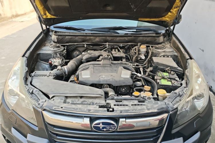 Used Subaru Outback 2014 2.5i Yashang Sport Edition Engine Bay