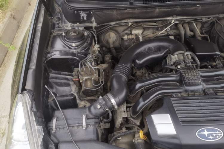 Used Subaru Outback 2014 2.5i Yashang Sport Edition Engine Bay Right