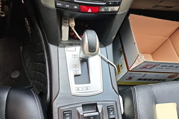 Used Subaru Outback 2014 2.5i Yashang Sport Edition Gear Lever