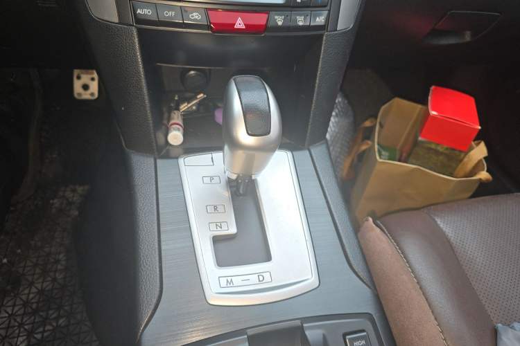 Used Subaru Outback 2014 2.5i Yashang Smart Edition Gear Lever