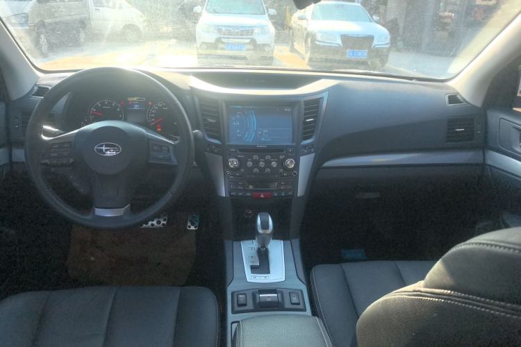 Used Subaru Outback 2014 2.5i Yashang Sport Edition Interior 2