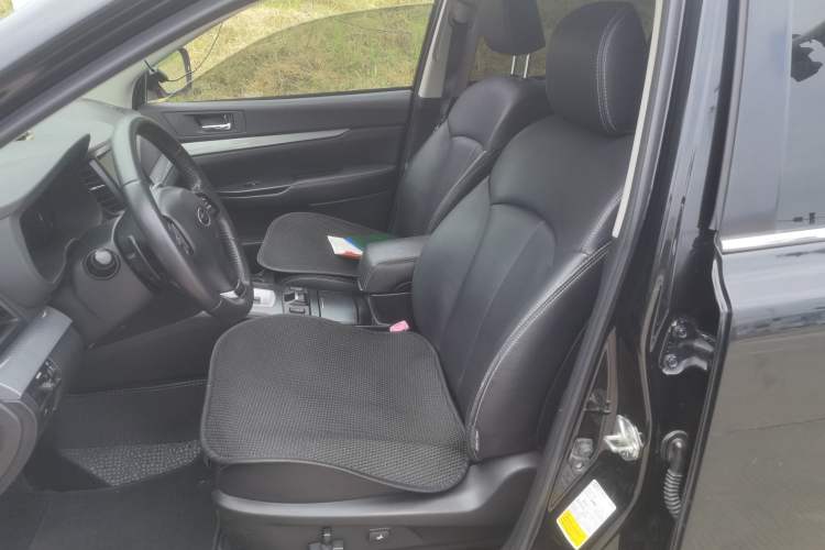 Used Subaru Outback 2014 2.5i Yashang Sport Edition Left Front Seat