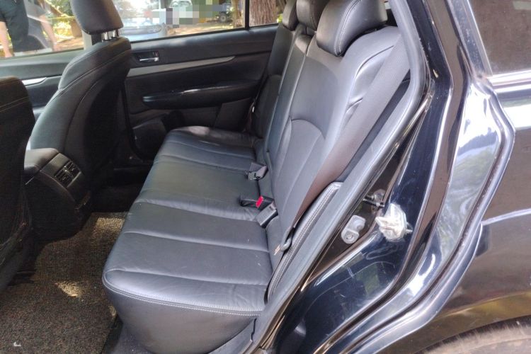 Used Subaru Outback 2014 2.5i Yashang Sport Edition Left Rear Seat