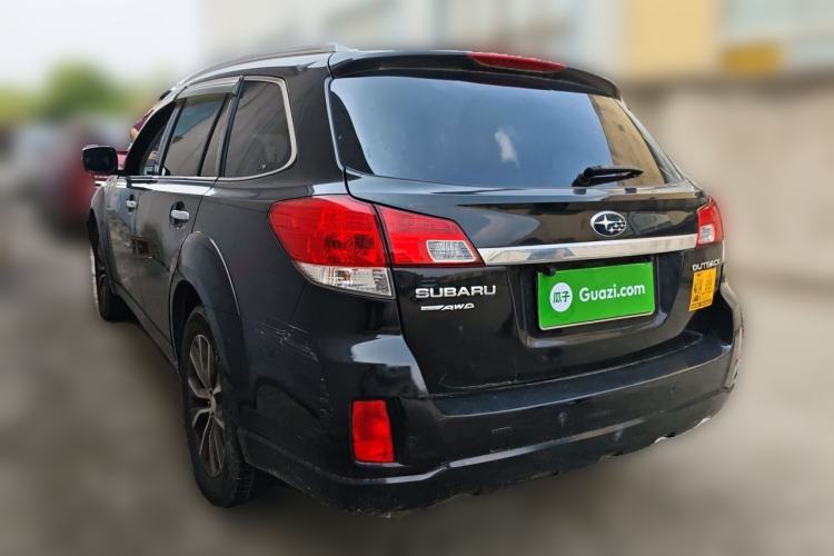 Used Subaru Outback 2014 2.5i Yashang Sport Edition Rear Left 45 Deg