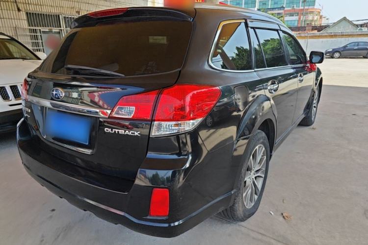 Used Subaru Outback 2014 2.5i Yashang Sport Edition Rear Right 45 Deg