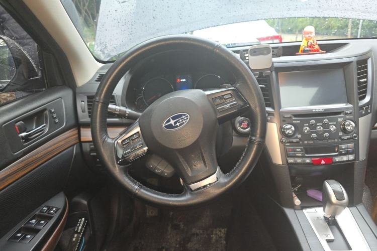 Used Subaru Outback 2014 2.5i Yashang Smart Edition Steering Wheel