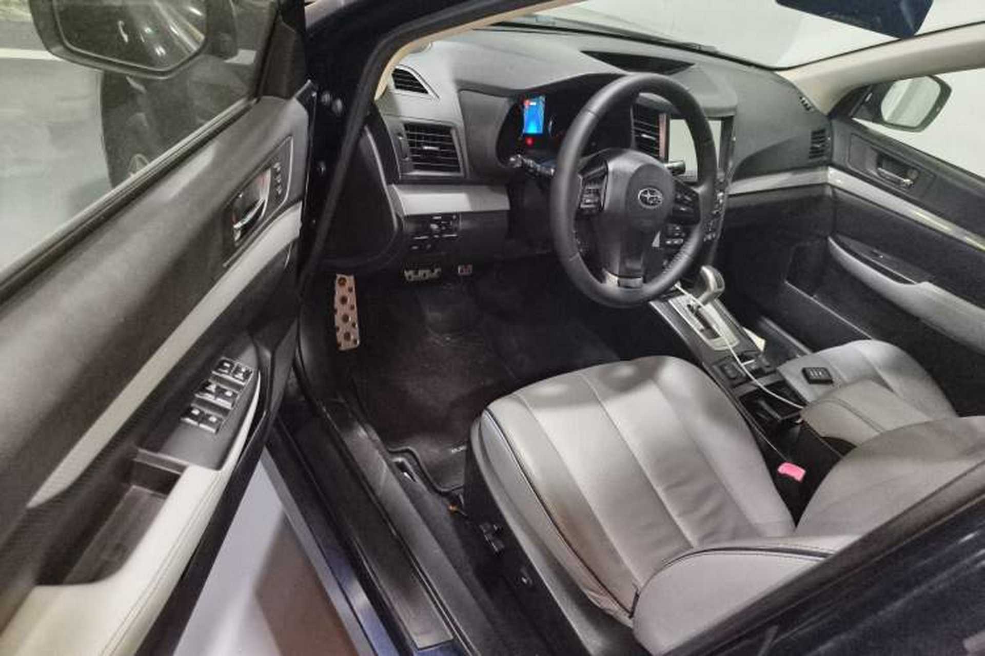 Used Subaru Outback 2014 2.5i Yashang Deluxe Edition Driver Seat