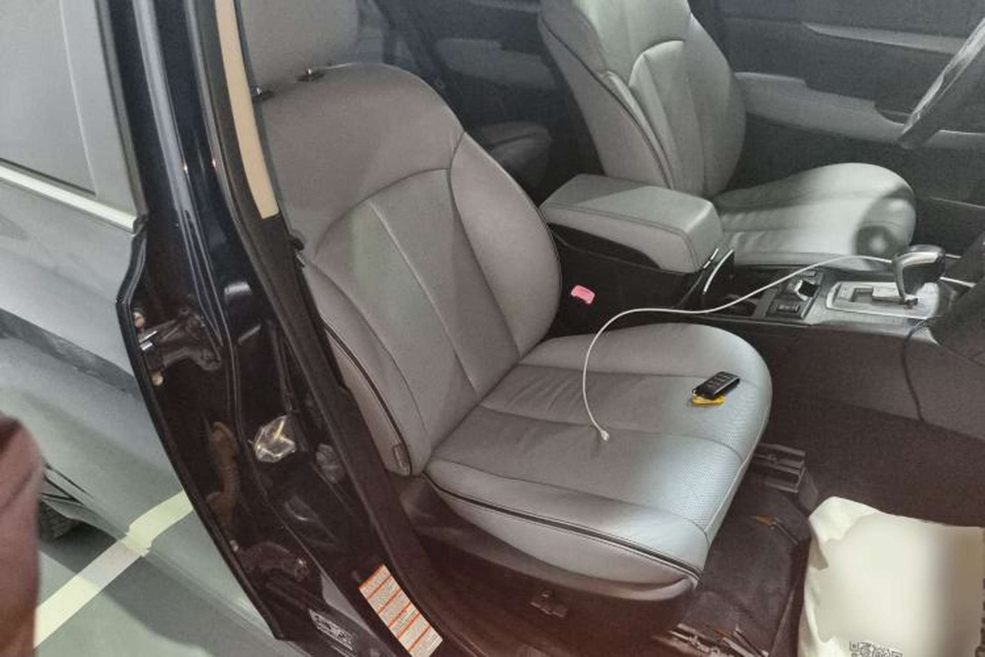 Used Subaru Outback 2014 2.5i Yashang Deluxe Edition Right Front Seat