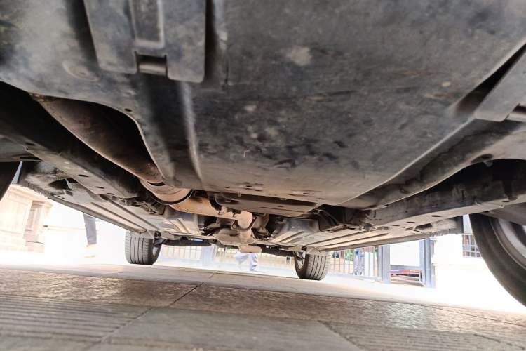Used Subaru Outback 2014 2.5i Yashang Deluxe Edition Chassis Front