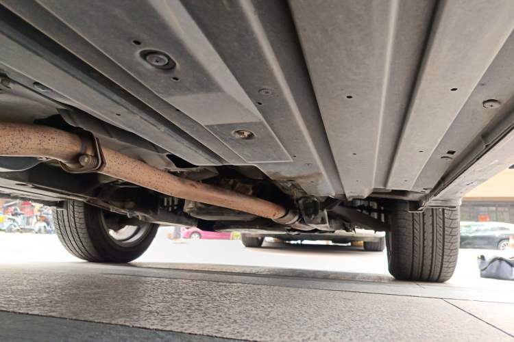 Used Subaru Outback 2014 2.5i Yashang Deluxe Edition Chassis Front Right