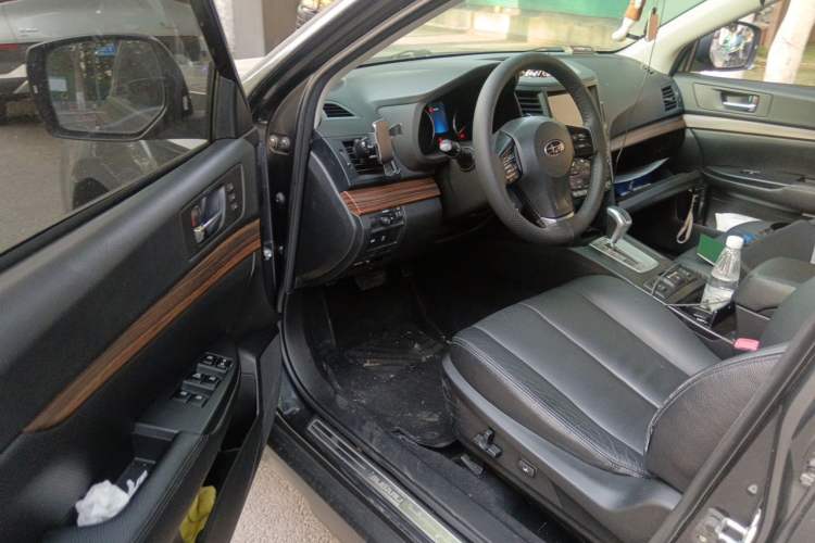 Used Subaru Outback 2014 2.5i Yashang Elite Edition Driver Seat
