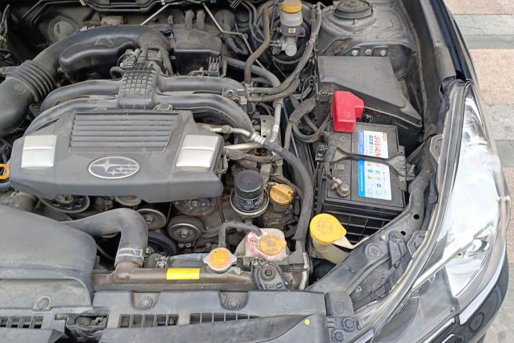 Used Subaru Outback 2014 2.5i Yashang Deluxe Edition Engine Bay Left