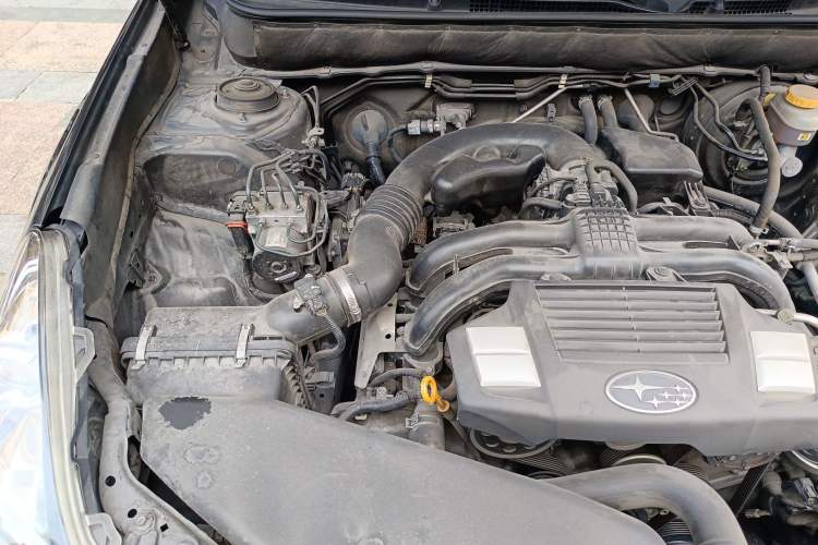 Used Subaru Outback 2014 2.5i Yashang Deluxe Edition Engine Bay Right