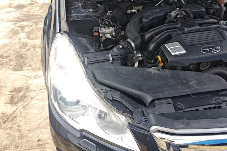 Used Subaru Outback 2014 2.5i Yashang Smart Edition Engine Bay Right