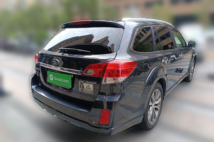 Used Subaru Outback 2014 2.5i Yashang Deluxe Edition Rear Right 45 Deg