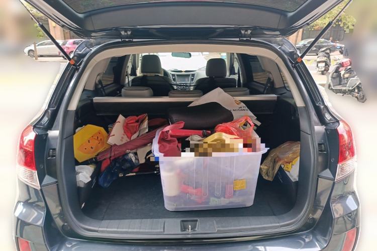 Used Subaru Outback 2014 2.5i Yashang Deluxe Edition Trunk