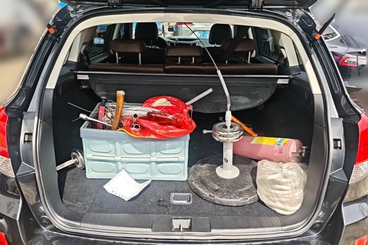Used Subaru Outback 2014 2.5i Yashang Smart Edition Trunk