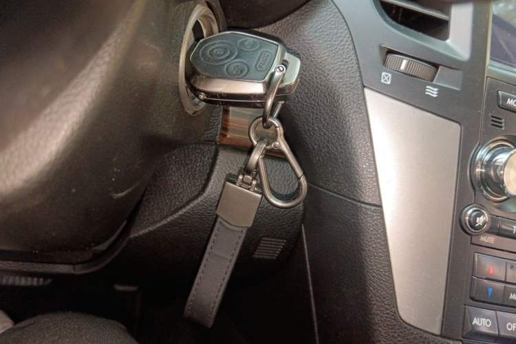 Used Subaru Outback 2014 2.5i Yashang Elite Edition Vehicle Key
