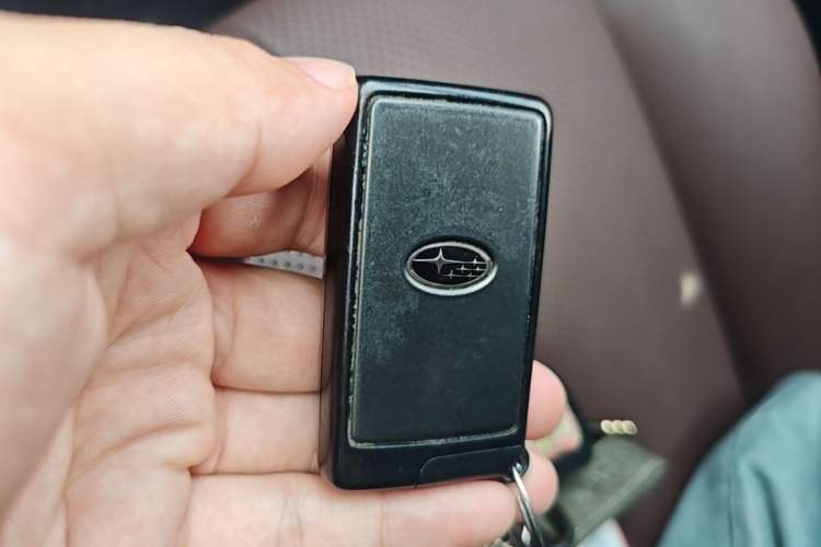 Used Subaru Outback 2014 2.5i Yashang Smart Edition Vehicle Key