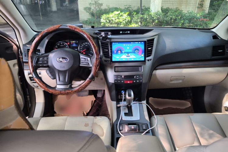 Used Subaru Outback 2014 2.5i Yashang Elite Edition Center Console
