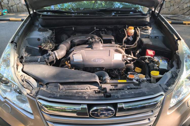 Used Subaru Outback 2014 2.5i Yashang Elite Edition Engine Bay