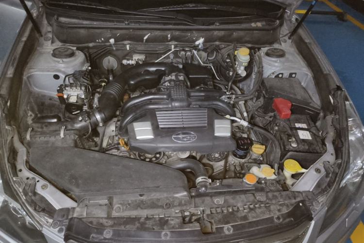 Used Subaru Outback 2014 2.5i Yashang Sport Edition Engine Bay