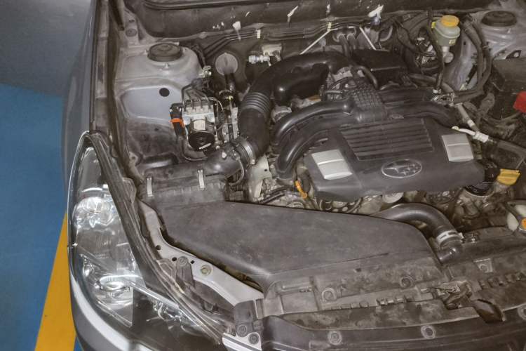 Used Subaru Outback 2014 2.5i Yashang Sport Edition Engine Bay Right