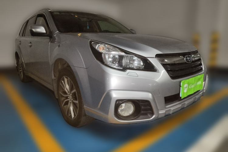 Used Subaru Outback 2014 2.5i Yashang Sport Edition Front Right 45 Deg