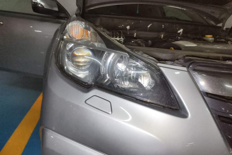 Used Subaru Outback 2014 2.5i Yashang Sport Edition Right Front Headlight