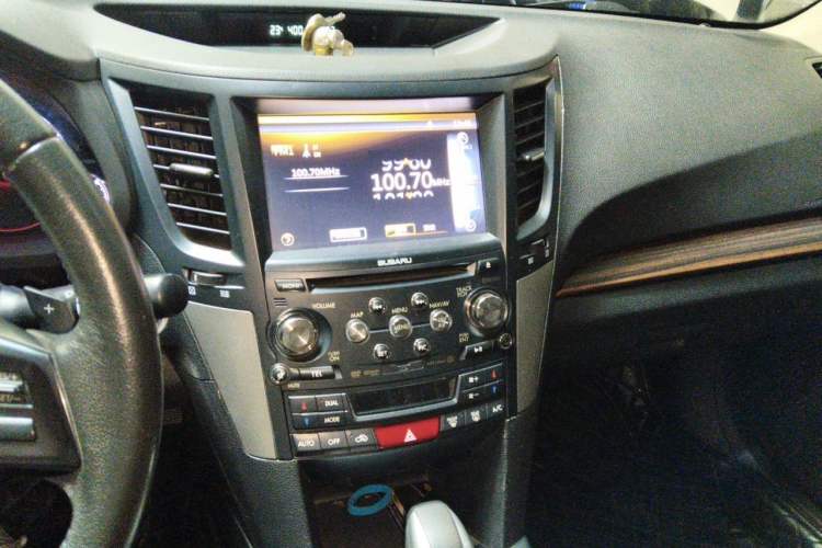 Used Subaru Outback 2014 2.5i Yashang Smart Edition Audio And AC Panel