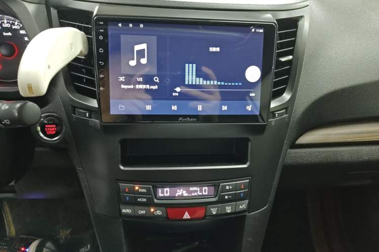 Used Subaru Outback 2014 2.5i Yashang Smart Edition Audio And AC Panel